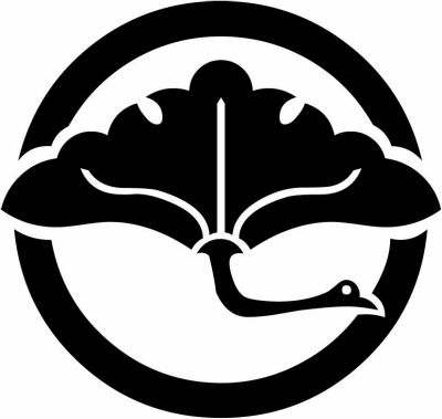 丸に銀杏鶴（１）