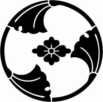 三つ割り銀杏に花菱