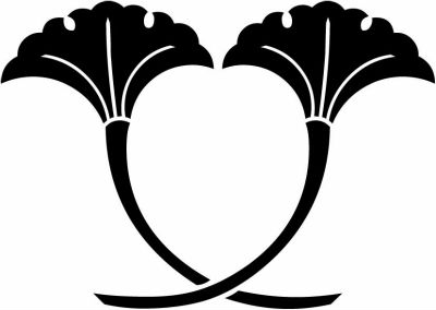 軸違い銀杏・違い銀杏