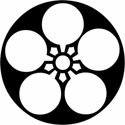 石持ち地抜き梅鉢