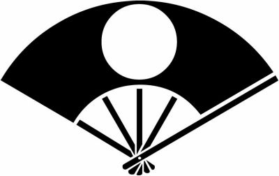 佐竹扇・五本骨扇に月丸