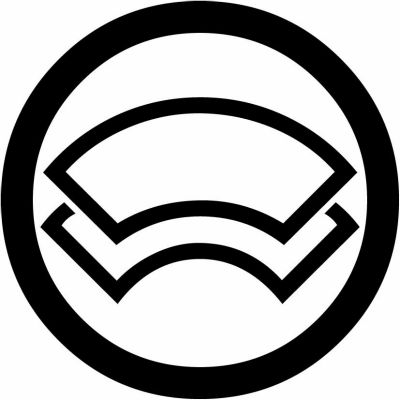 丸に陰重ね地紙