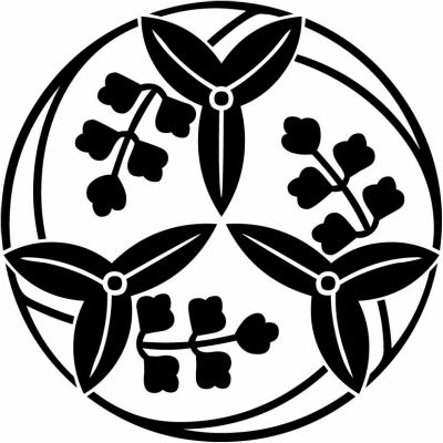 三つ花沢瀉の丸