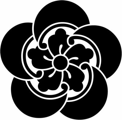 捻じ五瓜に唐花