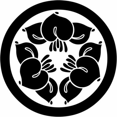 丸に頭合わせ三つ花杜若