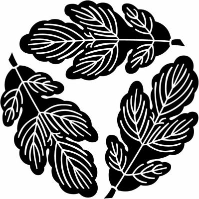 三つ追い梶の葉