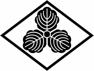 菱に三つ柏