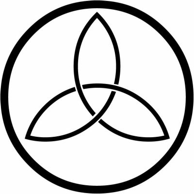 細輪に金輪結び柏