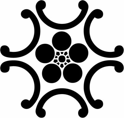 平外六つ鐶に梅鉢・外六つ鐶に梅鉢