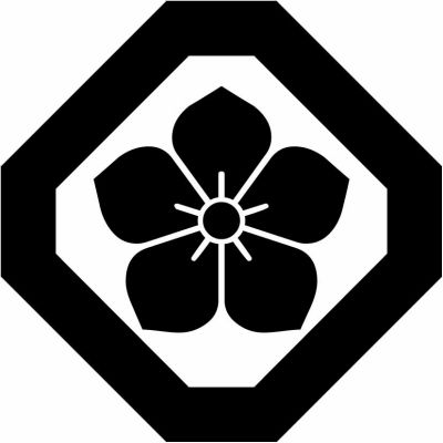 隅切り角に桔梗