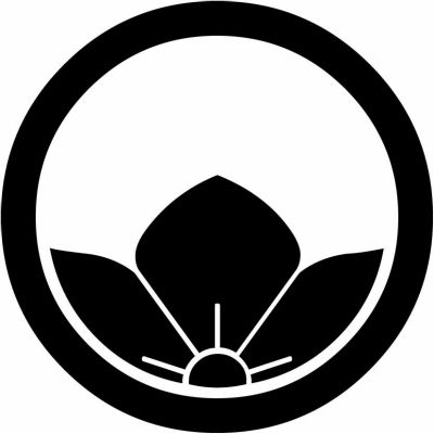 細輪に覗き桔梗