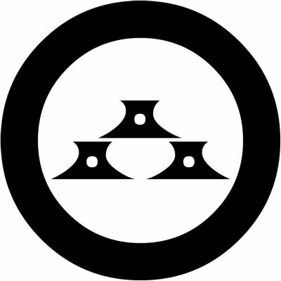 太輪に三つ三味駒