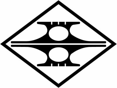 菱に二つ三味駒