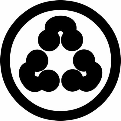 丸に尻合わせ三つ洲浜