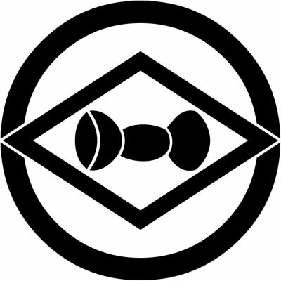 丸に出菱に鼓胴