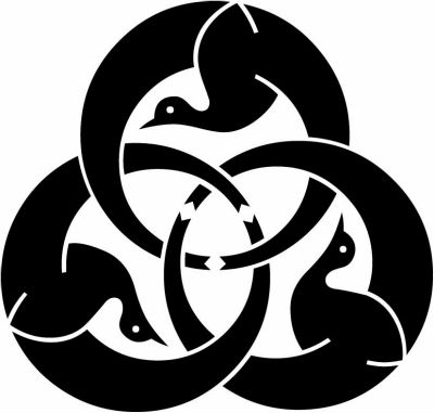 光琳三つ金輪鶴（１）