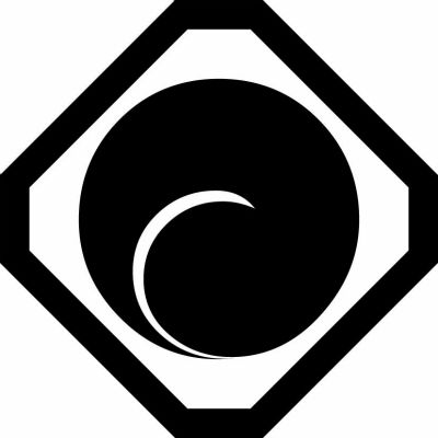 隅切り角に一つ巴・隅切り角に左一つ巴