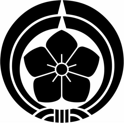 二つ熨斗輪に桔梗