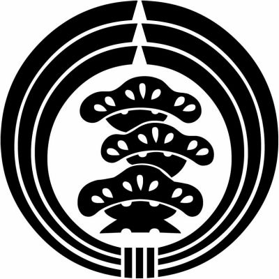 熨斗輪に光琳右三階松・熨斗輪に光琳三階松・熨斗丸に光琳右三階松