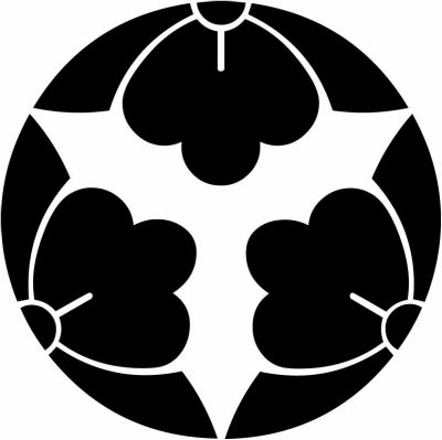 三つ割り剣花菱崩し