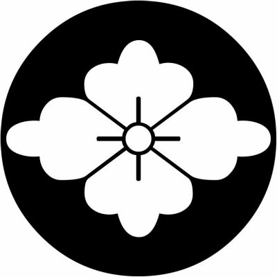 石持ち地抜き花菱（１）