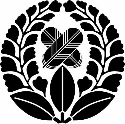 軸付き藤に違い鷹の羽・軸付き上がり藤に違い鷹