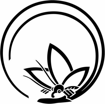 一つ松葉の丸に中陰飛び蝶