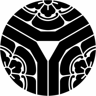 三つ割り隅切り木瓜