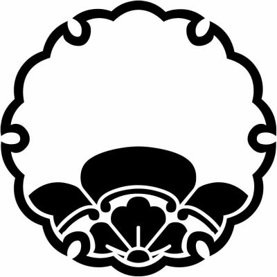 雪輪に覗き木瓜