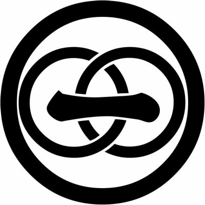 丸に輪違いに一の字