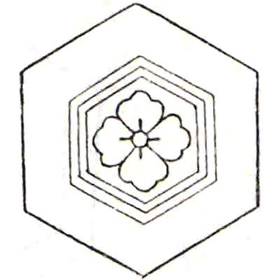 二重亀甲に唐花