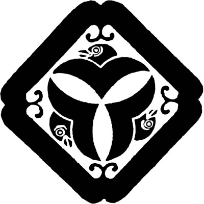 唐草入り角に三つ雁金