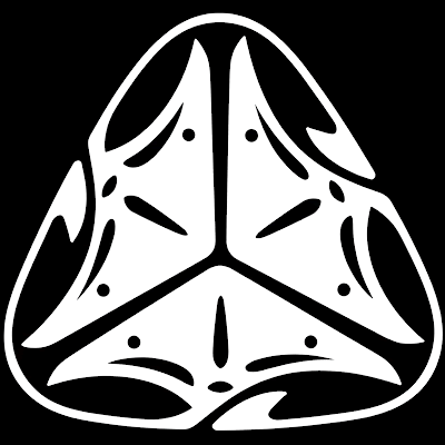 陰三つ銀杏鱗模様