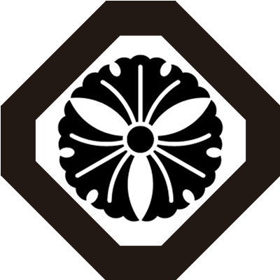 隅切り角に三つ銀杏