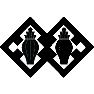 違い角に神社瓶子