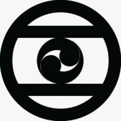 丸に二つ引きに左二つ巴