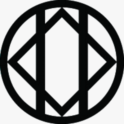 細輪に竪二つ引きに角