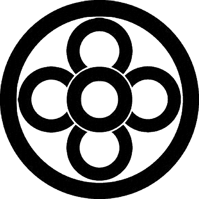 丸に五つ重ね蛇の目