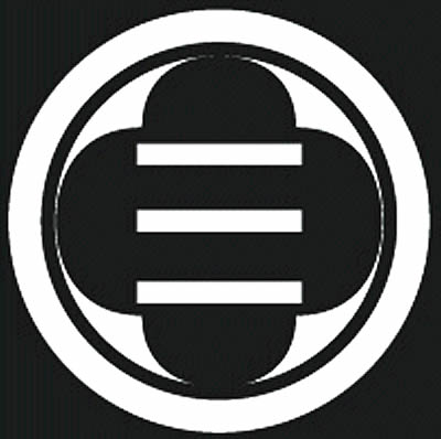 陰丸に柿の花に三つ引き