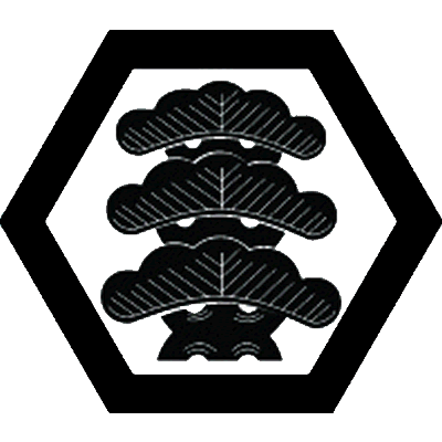 六角に三つ笠松