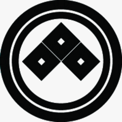 子持ち輪に三つ目