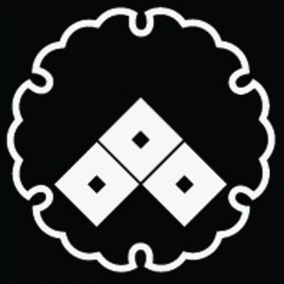 陰雪輪に三つ目