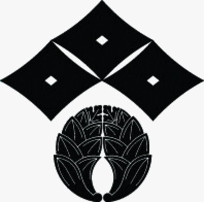 反り三つ目菱に抱き茗荷