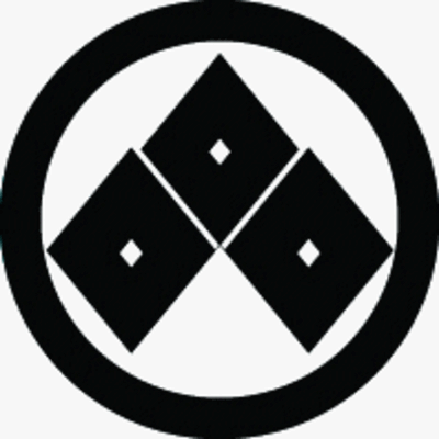 丸に竪三つ目菱