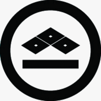 丸に三つ目菱に一つ引き