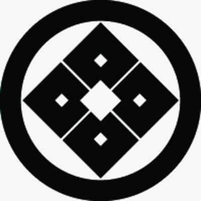 丸に隅立て四つ目釘抜