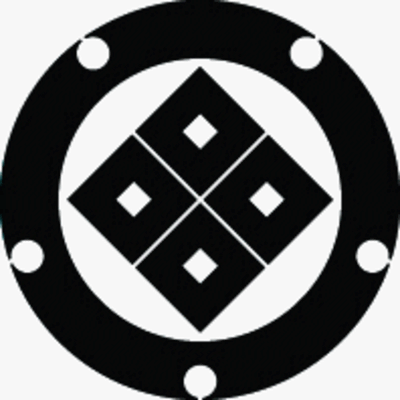 分銅輪に隅立て四つ目