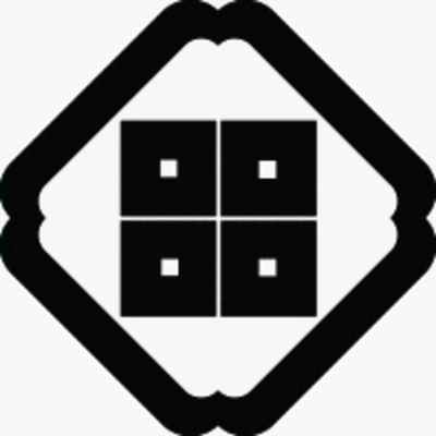 隅入り角に平四つ目