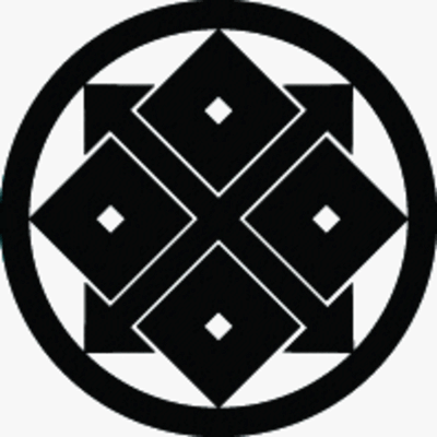 丸に変わり剣四つ目