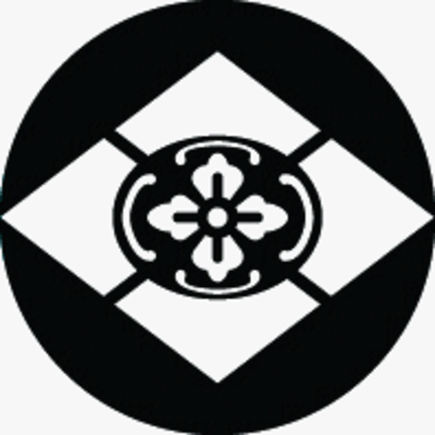 石持ち地抜き木瓜菱